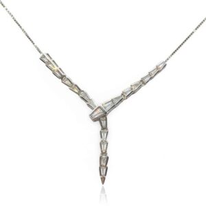 Collar Cola Escorpión