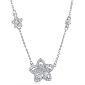 Collar Plata Flor y Punto de Luz